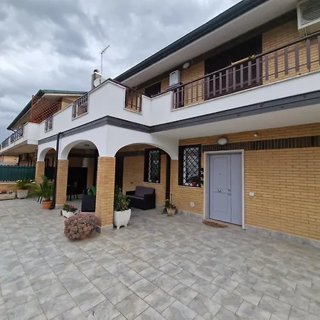 Greta Family House-2